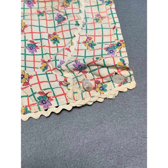 Vintage Floral Womens Bonnet with Buttons & Ric-Rac Trim - Picture 7 of 9